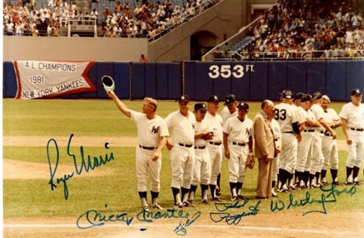 Yankees Old Timers Signed 8x12 Photo w/Maris & Mantle 